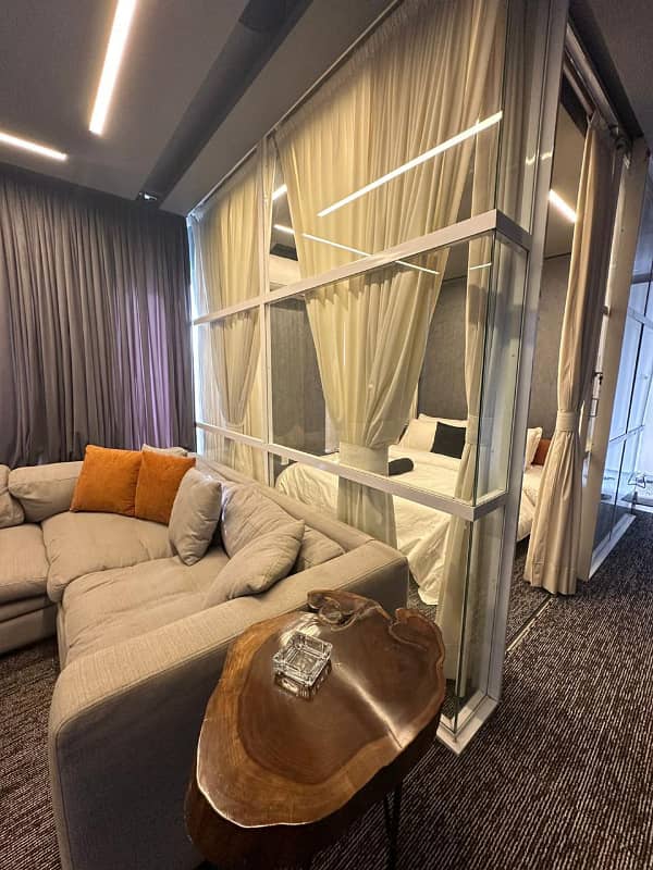 1 Bed luxury Furnished Flat Available For Sale In Bahria Town Lahore 2