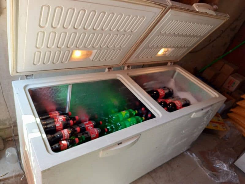 Waves  deep freezer jumbo size 0