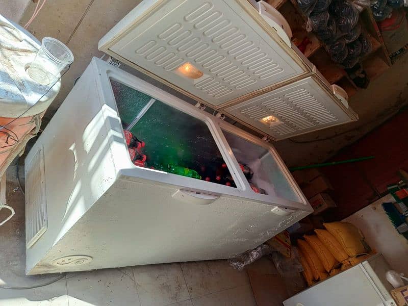 Waves  deep freezer jumbo size 1