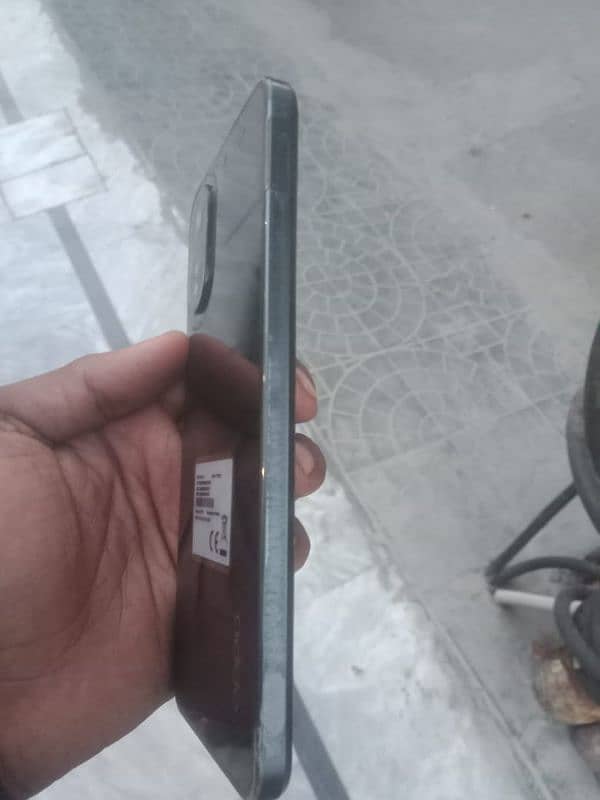 Oppo a18 excellent condition with box charger. . . 3