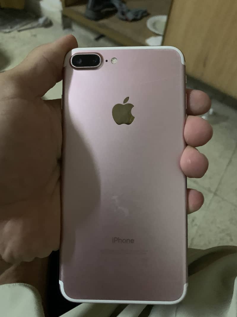iPhone 7 Plus 3