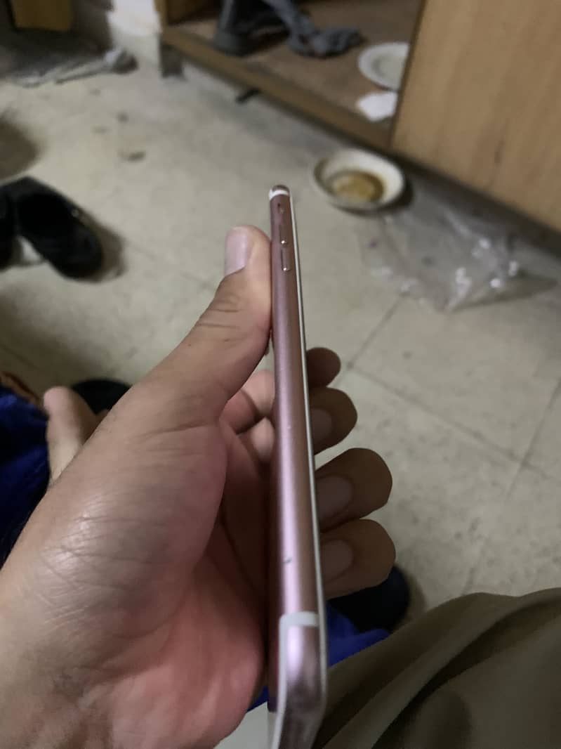 iPhone 7 Plus 4
