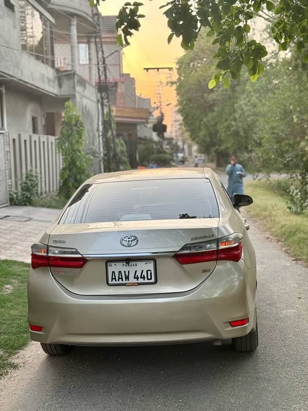 Toyota Corolla GLI 2020 8