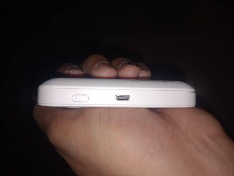 Zong4G Bolt+ Device 3