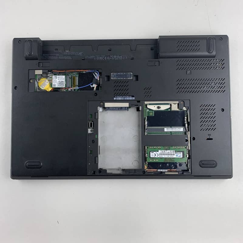 Lenovo Intel Core i7 4th Gen 24 GB RAM | 128 SSD | 512 GB Hard 2