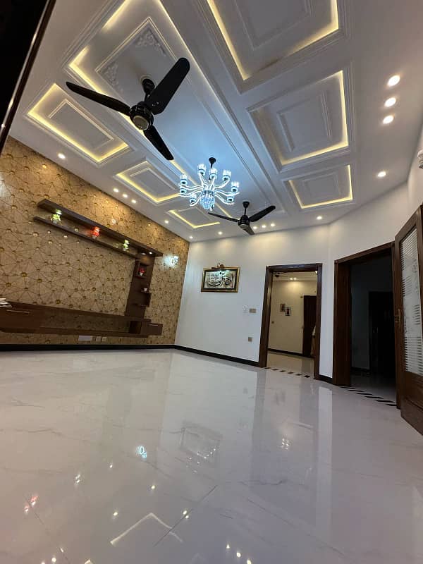 8 Marla Brand new House For Sale In Usman Block Bahria Town Lahore 4