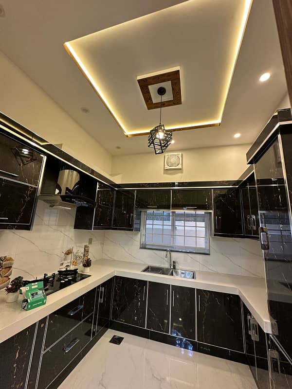 8 Marla Brand new House For Sale In Usman Block Bahria Town Lahore 16