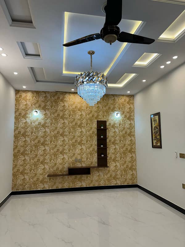 8 Marla Brand new House For Sale In Usman Block Bahria Town Lahore 21