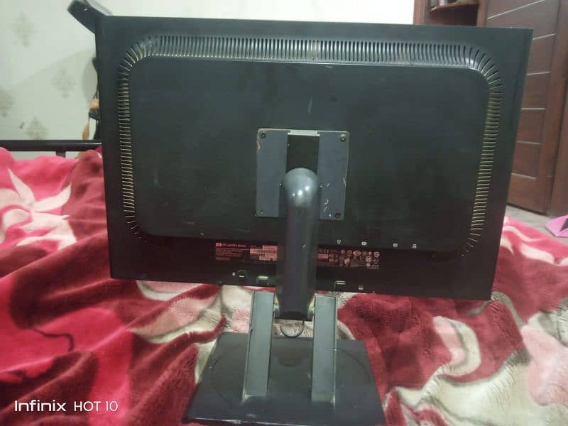 HP 24 INCH LED For sale 1