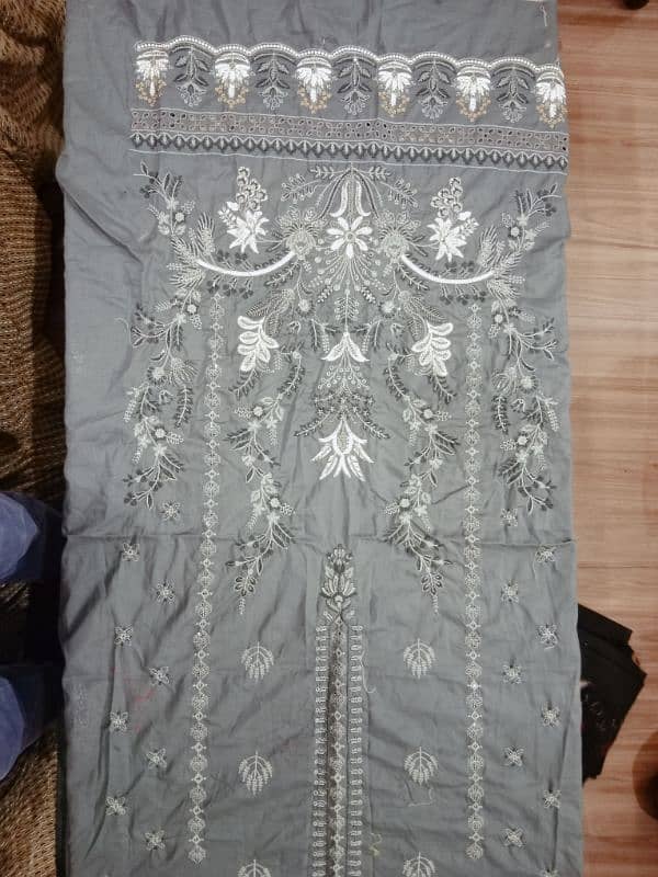 Doriya Lawn 12