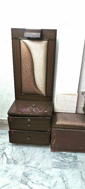 5 seater with table 0