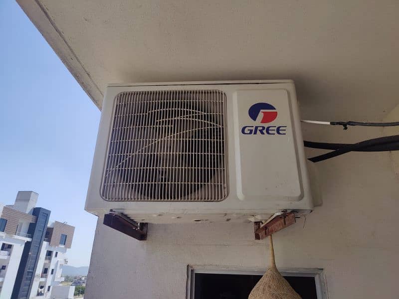 Gree 1 Ton Ac company fitted 4