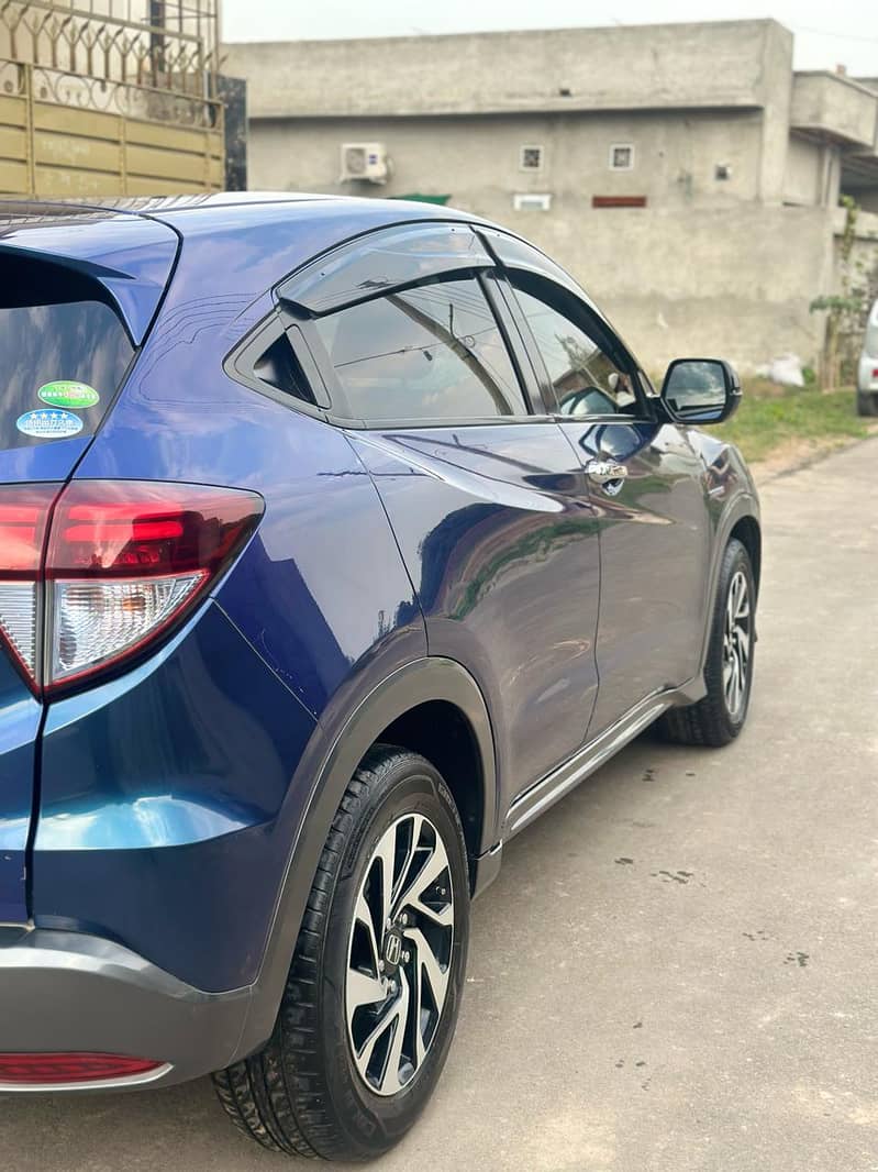 Honda Vezel 2016 | Total Geniune | Bumper to Bumper 1