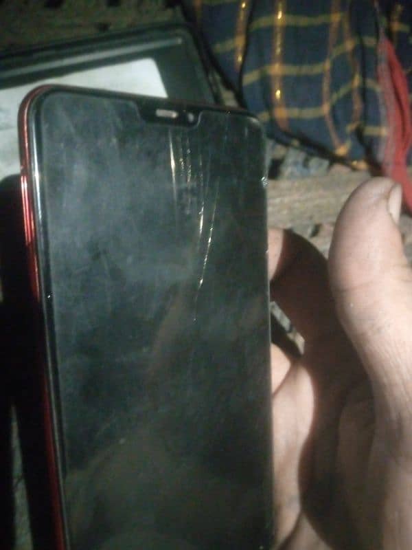 vivo y83 ram6/128.03071937123whatsapp numbar 2