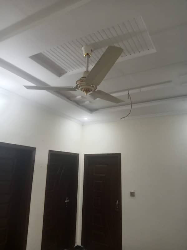 Ghouri town pH 7 House For Rent water electrity Available 2