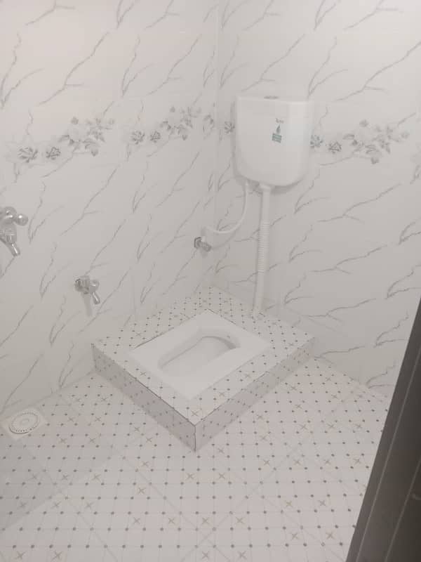 Ghouri town pH 7 House For Rent water electrity Available 6