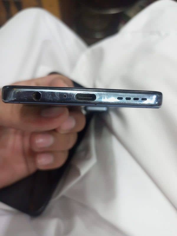 phone and box 1