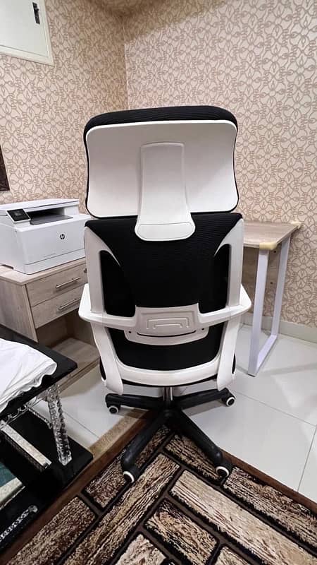 computer chair 0
