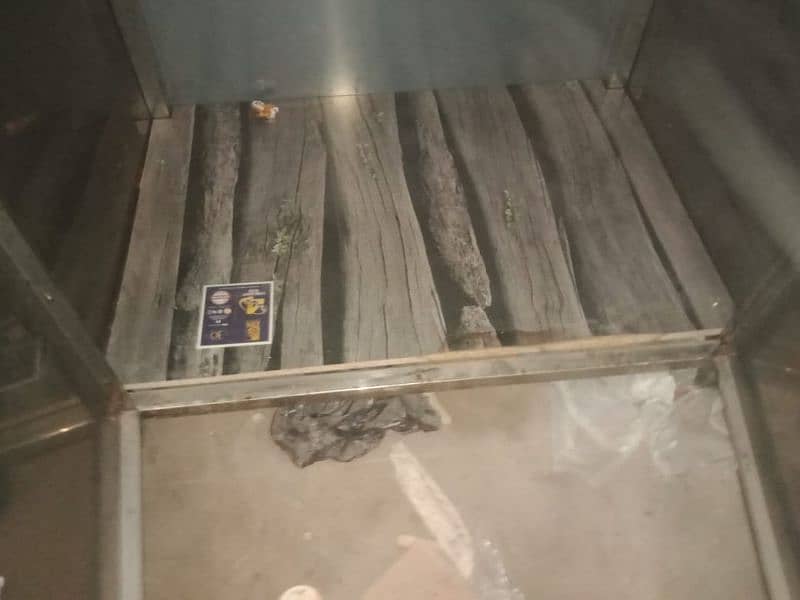steel table 0