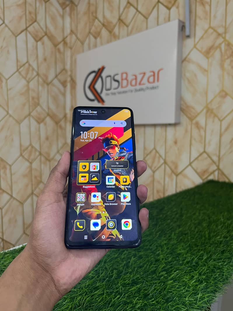 Infinix Hot 30 8/128 With Box & Cover 1