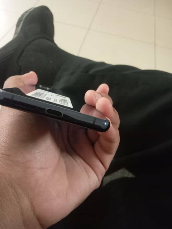 SONY XPERIA 5 MARK 2 ---- 8/128 6