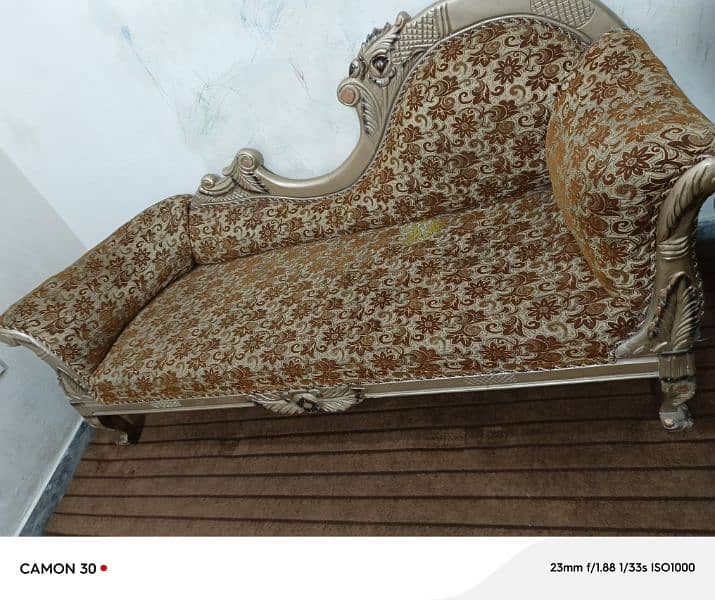 solid wood dewan 0