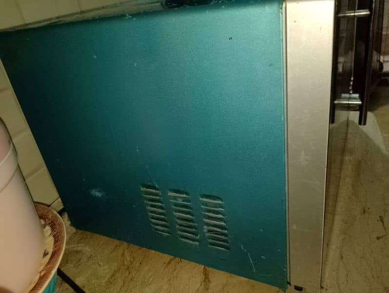 Dawlance oven 1