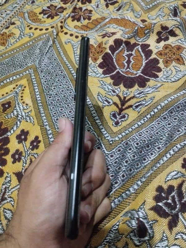 OnePlus 8  5G support 3