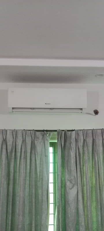 Gree AC 1.5 Ton Inverter 0
