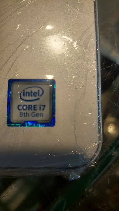 Dell Inspiron 15 ( 5584] 4
