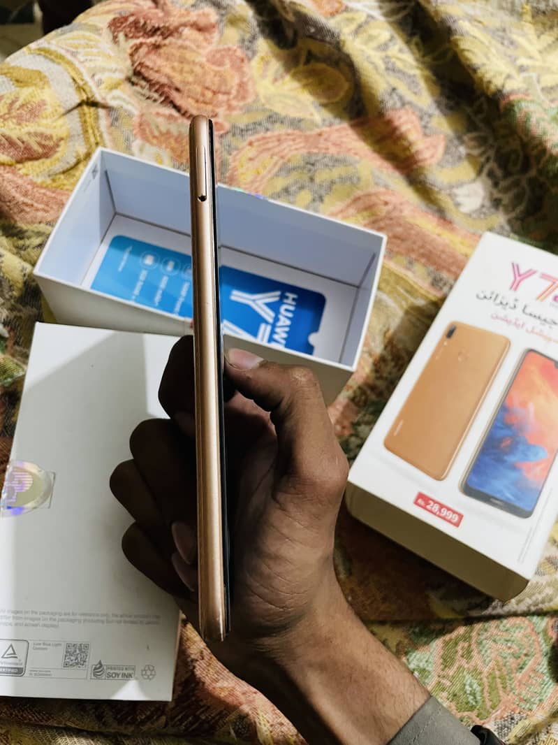 Huawei Y7 prime 2019 6