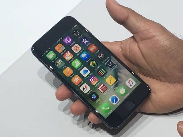 iPhone 7 Plus pta approved 128gb exchange possible 1