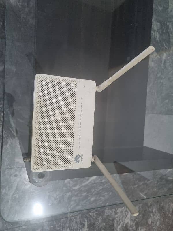 Huawei Gpon fiber router with cat V option 1