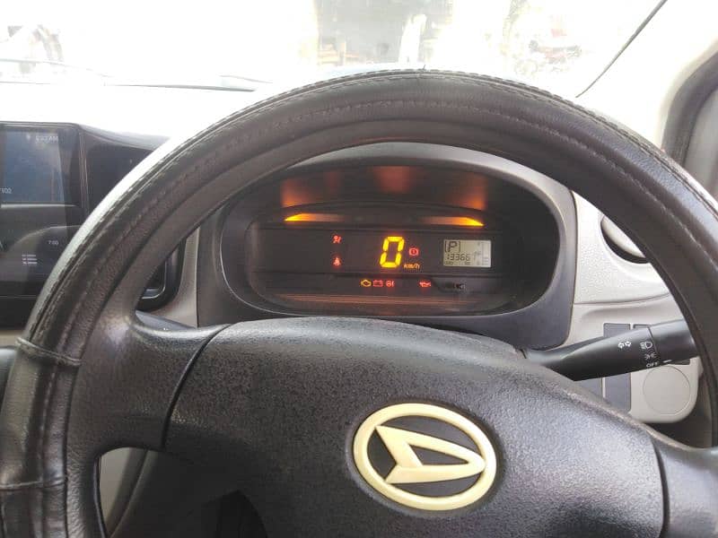 Daihatsu Mira 2012/15 4