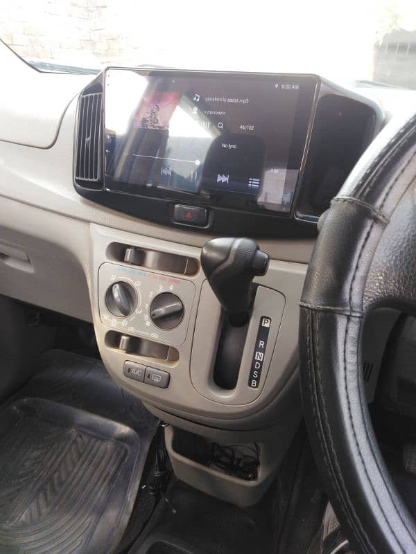Daihatsu Mira 2012/15 14