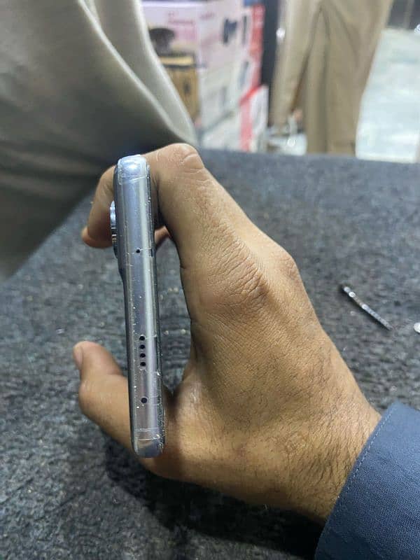 tenc camon 40 10 day use ha all ok ha phone 3