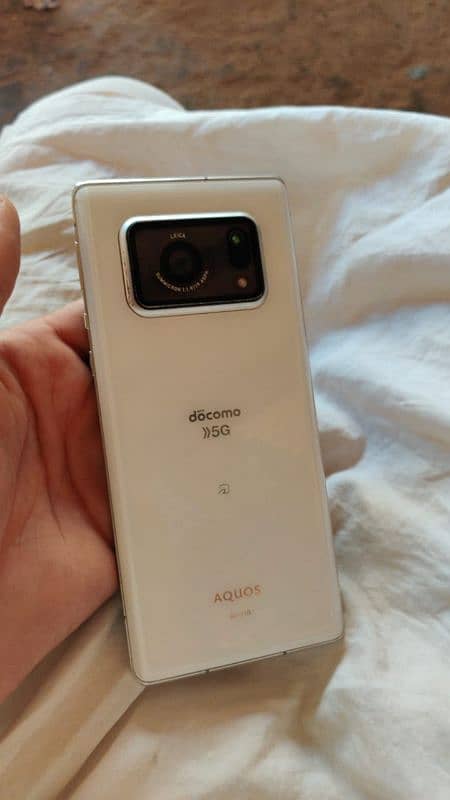 Aquos R6 Non PTA 10/9 Condition 1