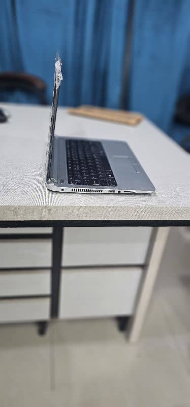HP 430G-3 core i5 6th generation 4