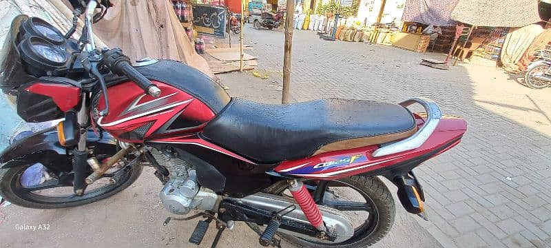 red colour salf start good condation 5