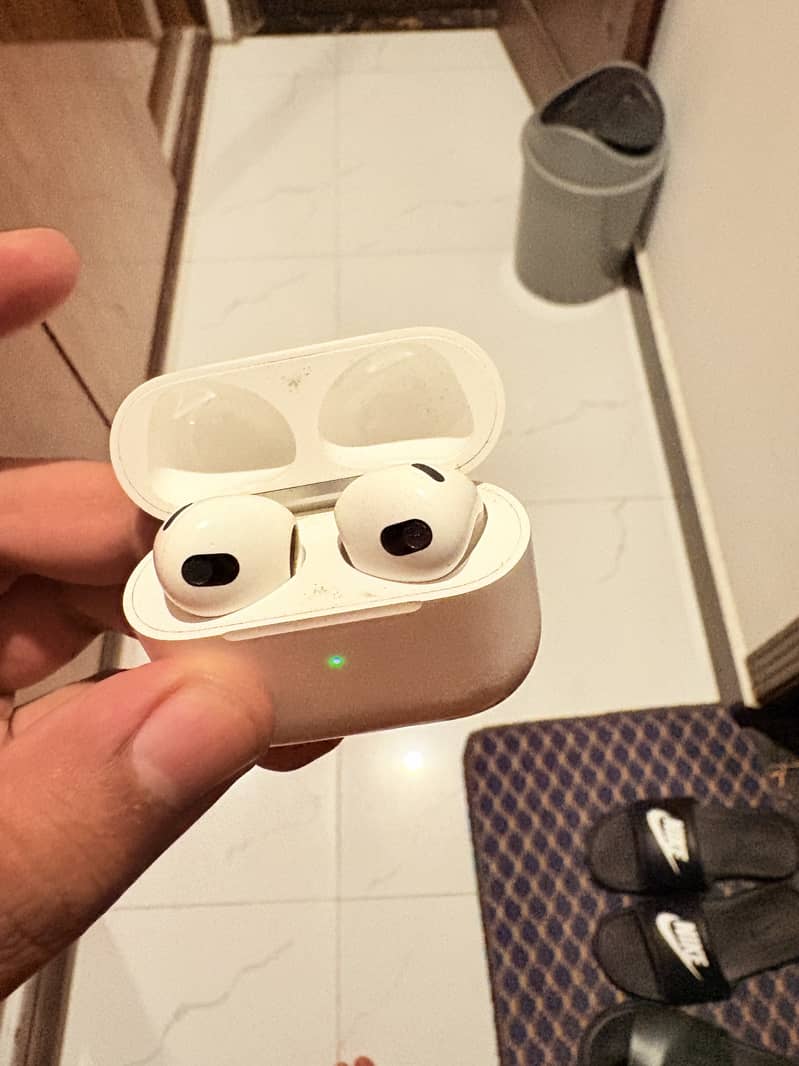 Apple Airpods 3rd Gen 3