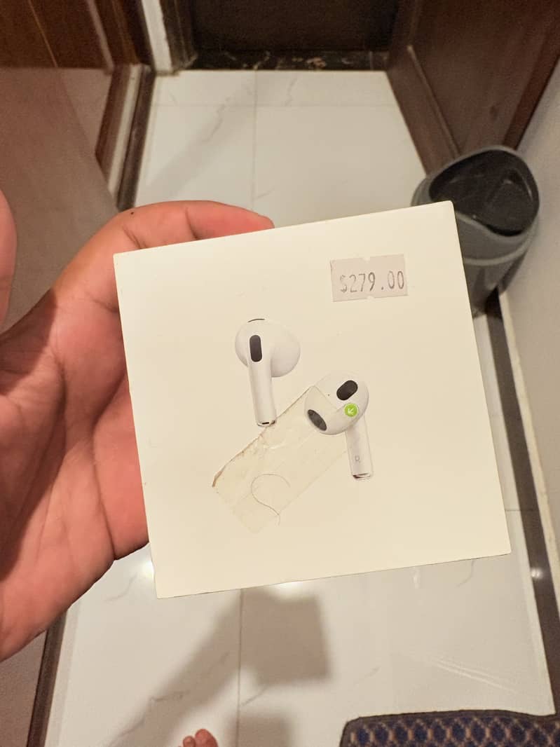 Apple Airpods 3rd Gen 4