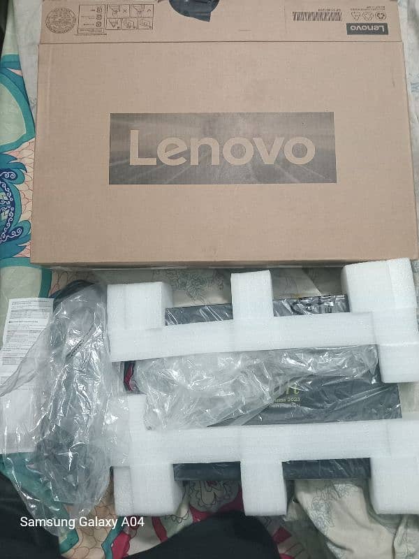 Lenovo v14 g3 Brand new 12 Generation Core i5 256ssd/8ram 1