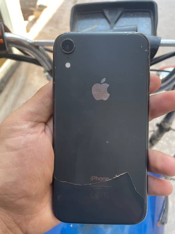 iphone xr wtaer pack 2