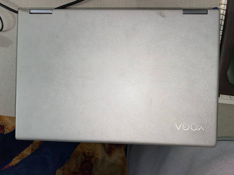 Lenovo Yoga 720-15IKB - Core i7 7th Gen - 16GB RAM - 256GB SSD - 4K 4