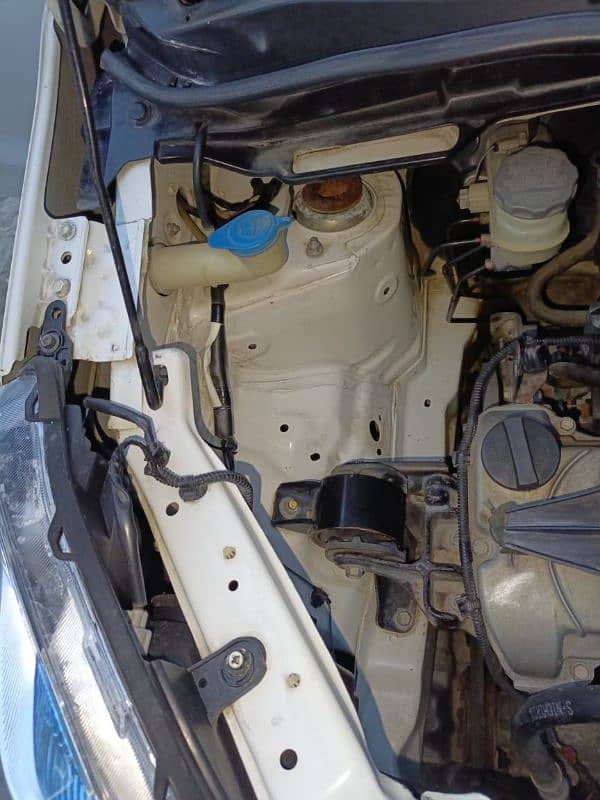 Suzuki Wagon R 2018 12