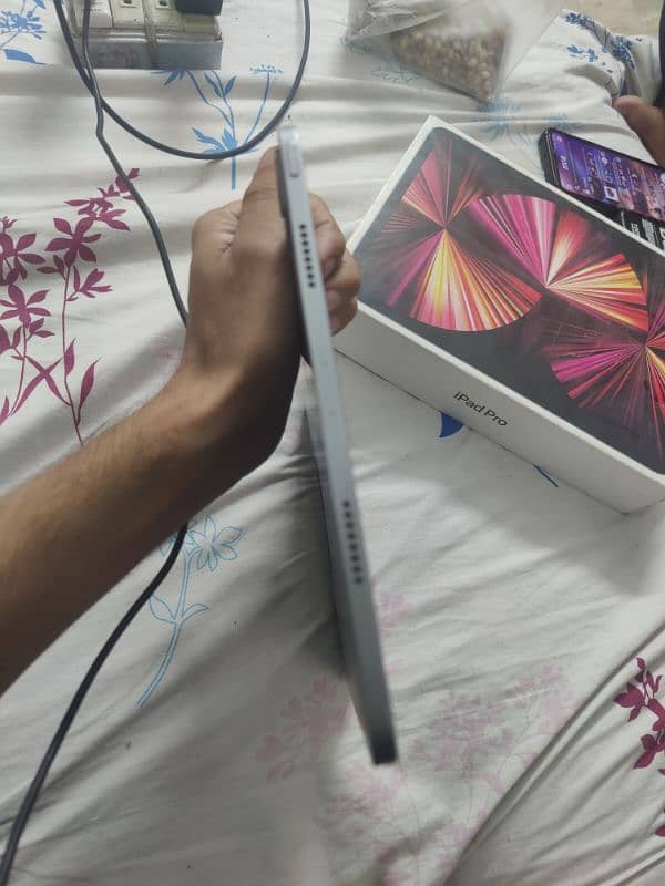ipad M1 Pro 11 inch 3rd Generation 128 Gb 2