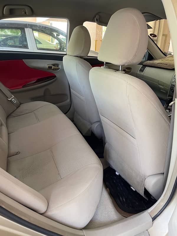 Toyota Corolla GLI 2013 4