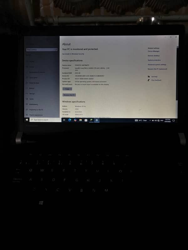 Toshiba laptop core i5 5th gen 8/256 ssd urgent sell 1