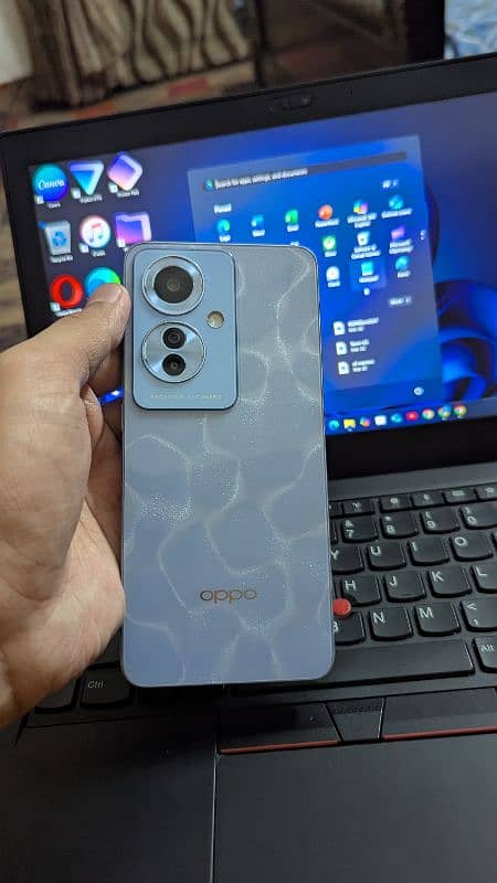 OPPO Reno f11 5G 8/256 3