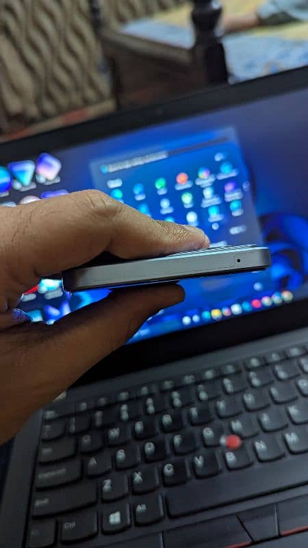 OPPO Reno f11 5G 8/256 5